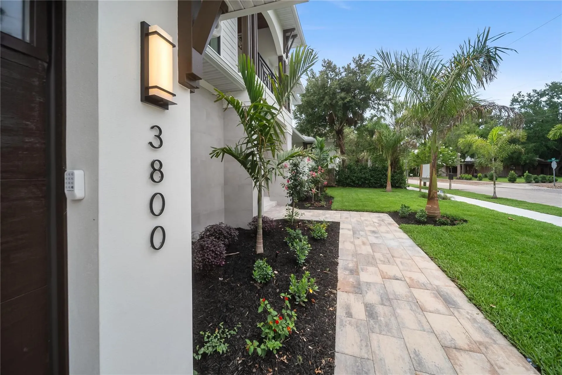 3800 Flores Avenue Sarasota FL 34239