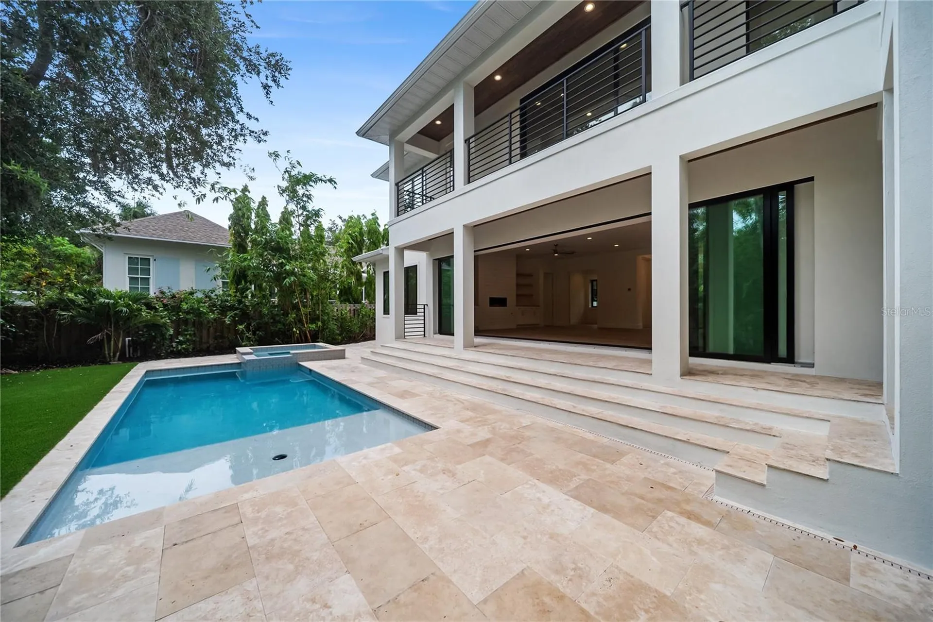 3800 Flores Avenue Sarasota FL 34239
