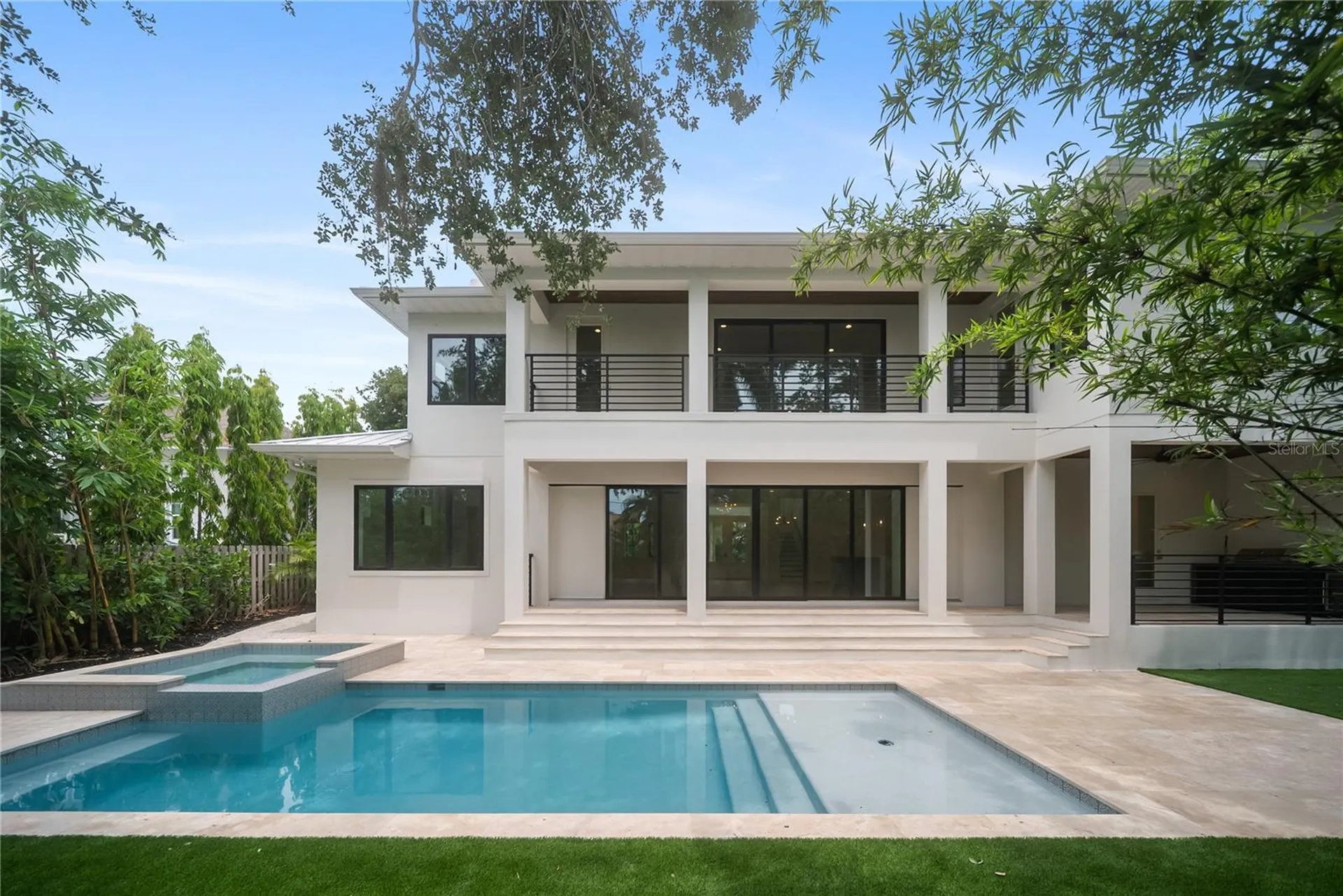 3800 Flores Avenue Sarasota FL 34239