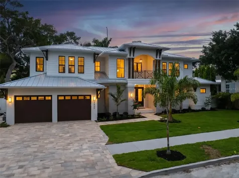3800 Flores Avenue Sarasota FL 34239