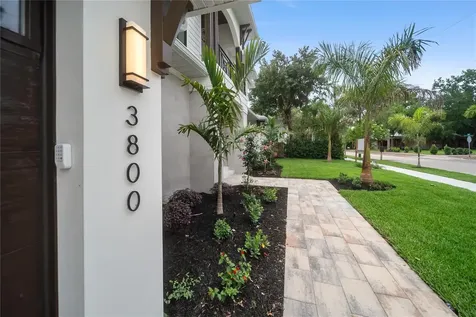 3800 Flores Avenue Sarasota FL 34239