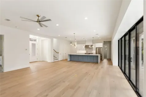 3800 Flores Avenue Sarasota FL 34239