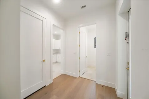 3800 Flores Avenue Sarasota FL 34239