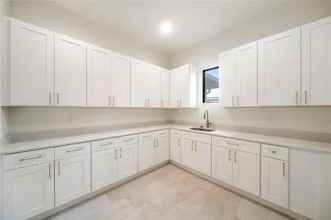 3800 Flores Avenue Sarasota FL 34239