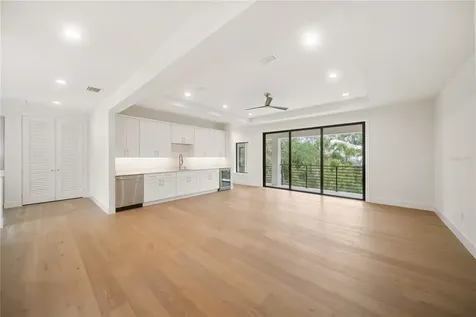 3800 Flores Avenue Sarasota FL 34239