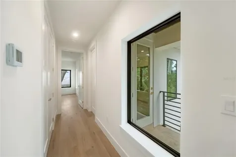 3800 Flores Avenue Sarasota FL 34239