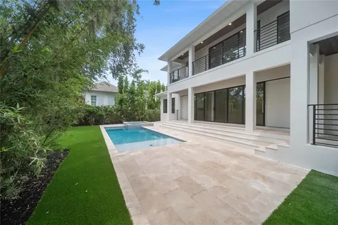 3800 Flores Avenue Sarasota FL 34239