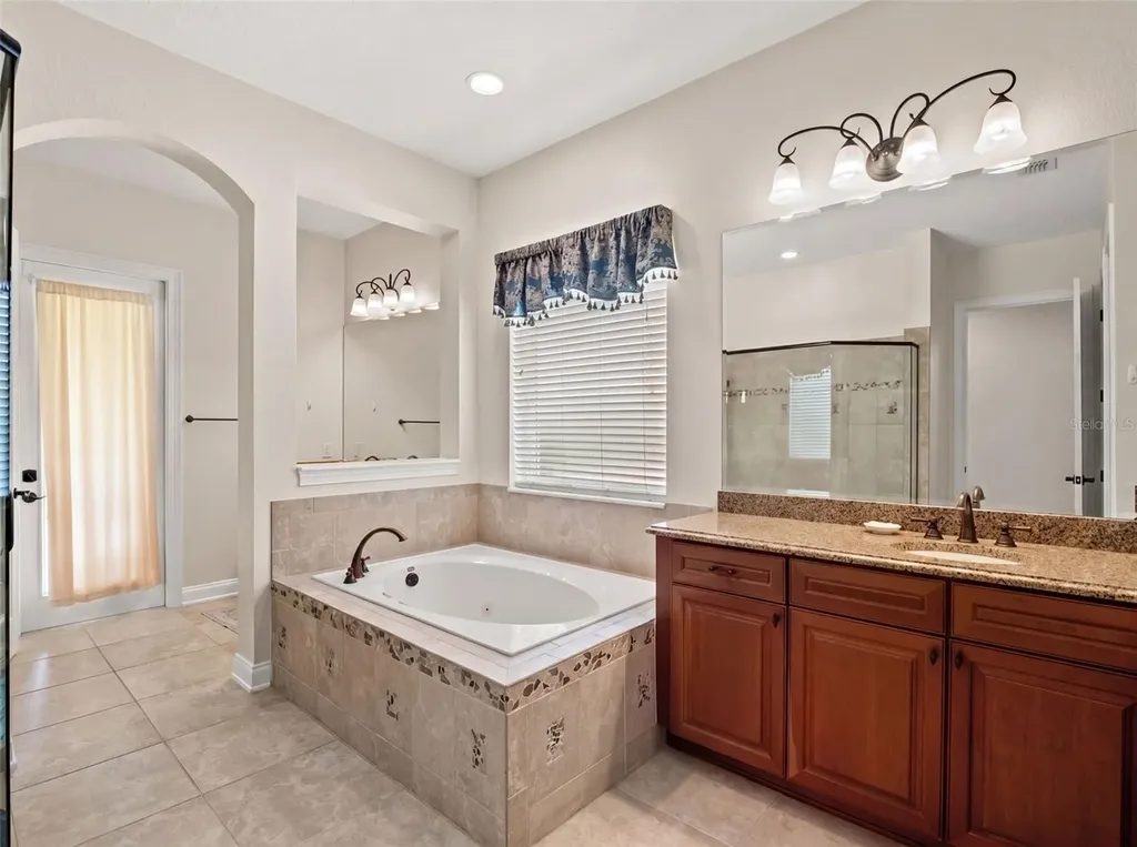25622 Hawks Run Lane Sorrento FL 32776
