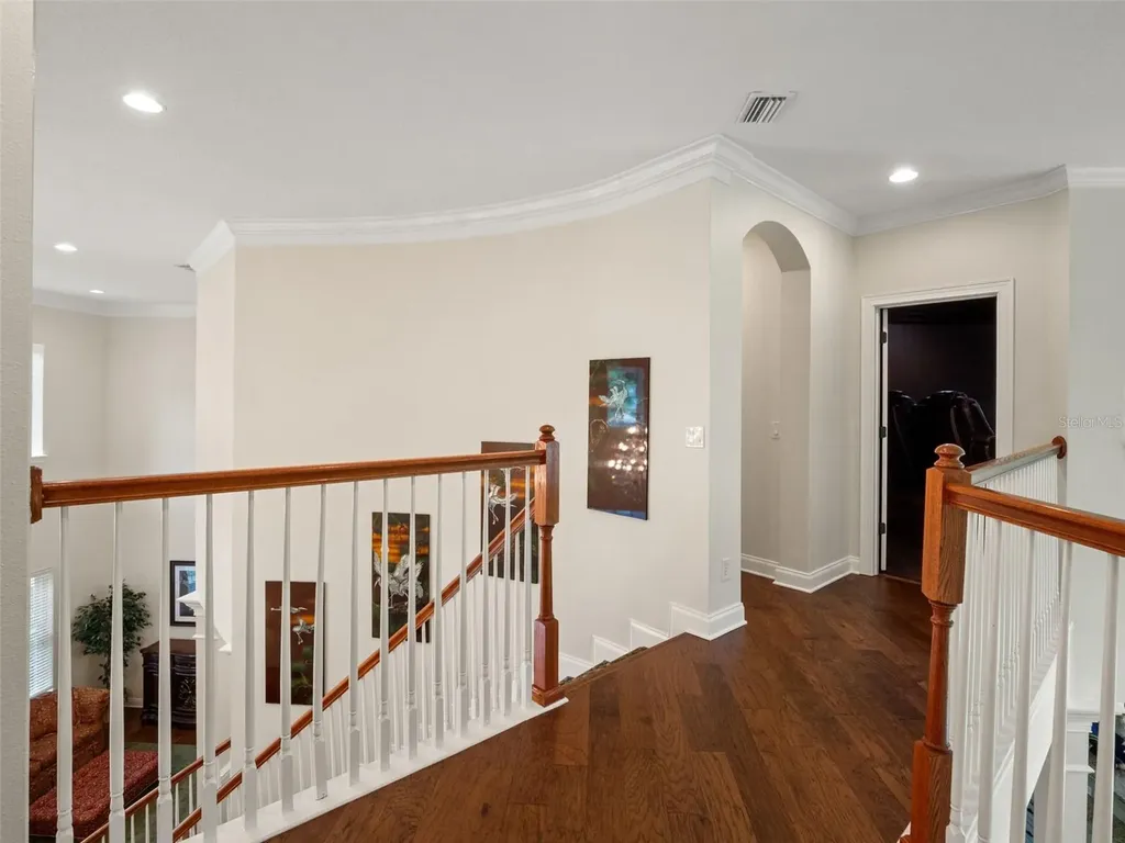 25622 Hawks Run Lane Sorrento FL 32776