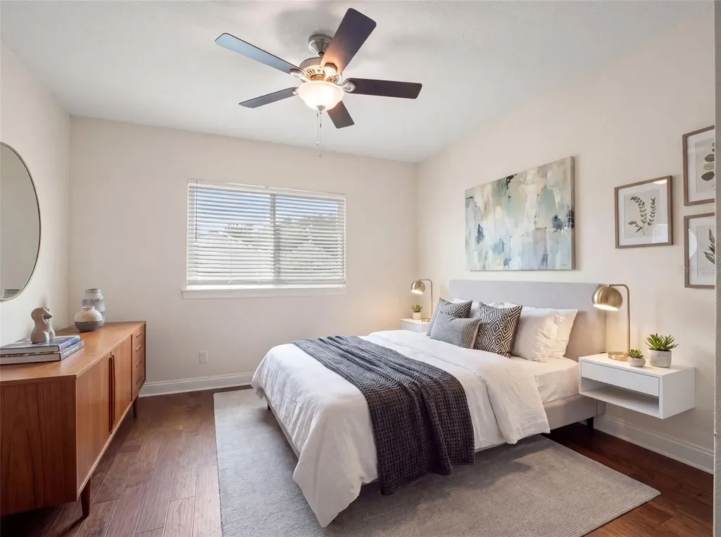 25622 Hawks Run Lane Sorrento FL 32776