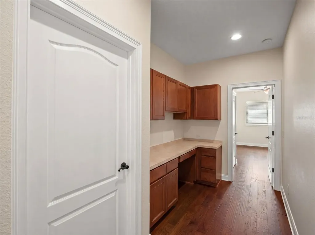 25622 Hawks Run Lane Sorrento FL 32776