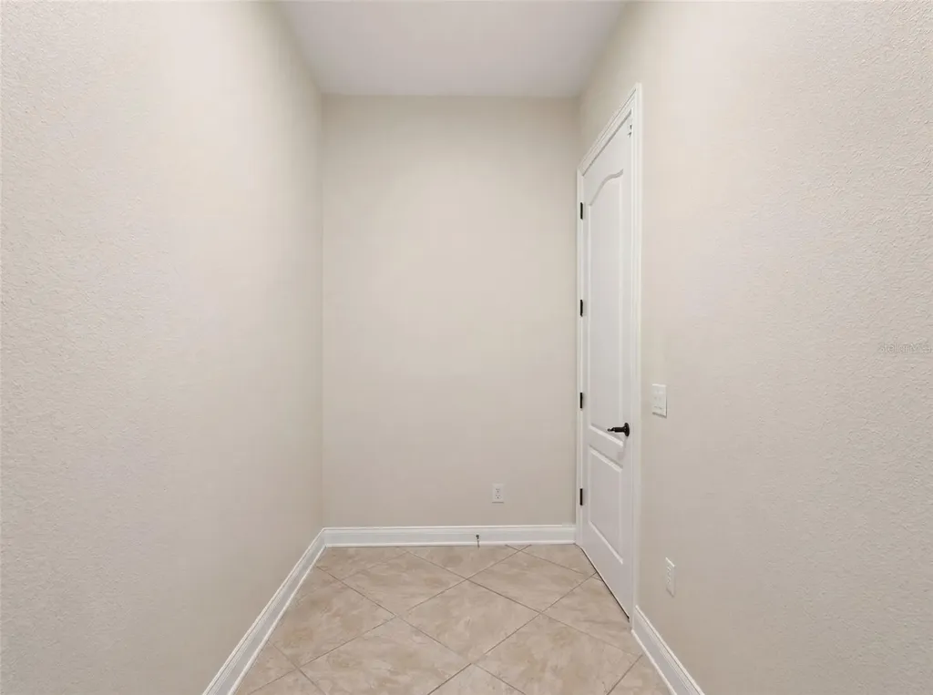 25622 Hawks Run Lane Sorrento FL 32776