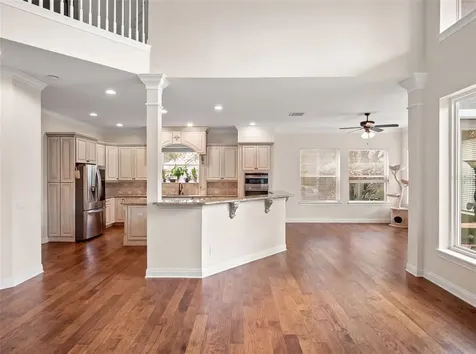 25622 Hawks Run Lane Sorrento FL 32776