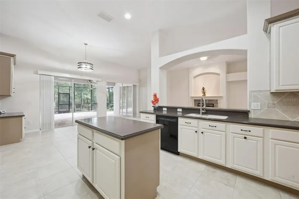 597 Sand Wedge Loop Apopka FL 32712