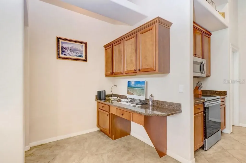 6803 Cromwell Garden Drive Apollo Beach FL 33572