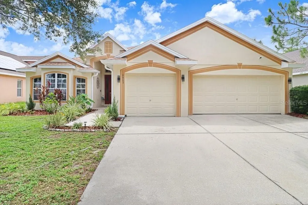 6803 Cromwell Garden Drive Apollo Beach FL 33572