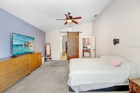 6803 Cromwell Garden Drive Apollo Beach FL 33572
