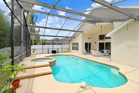 6803 Cromwell Garden Drive Apollo Beach FL 33572
