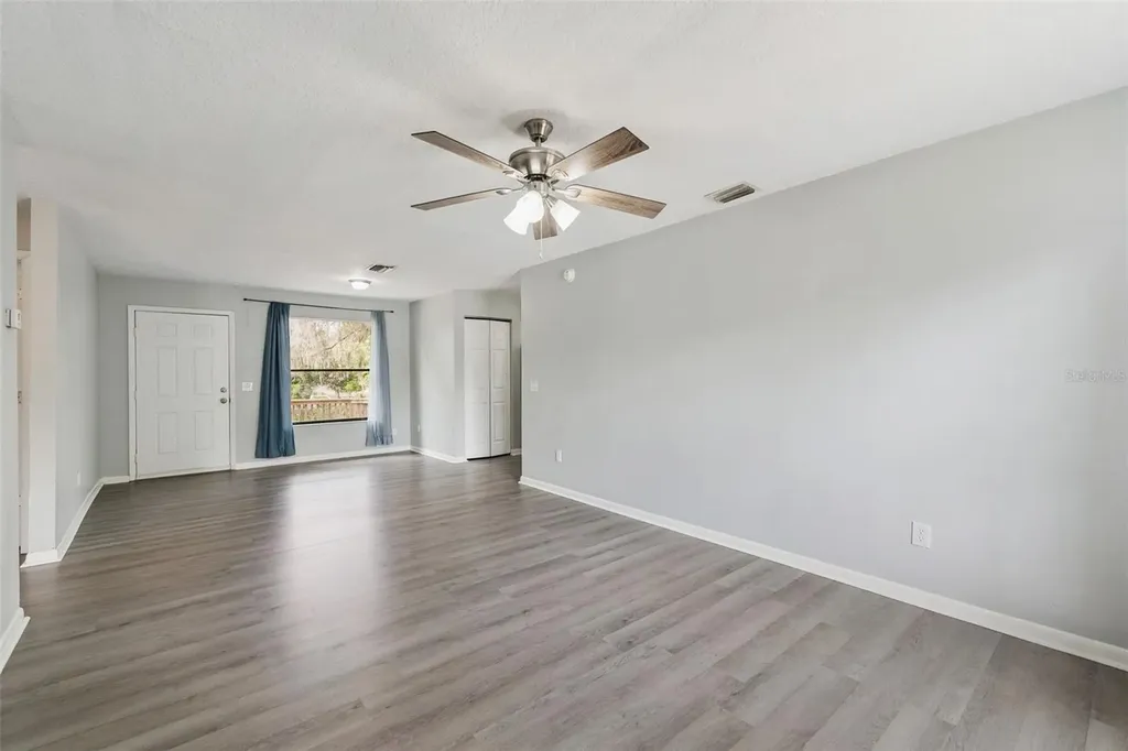 202 S Boston Avenue Deland FL 32724