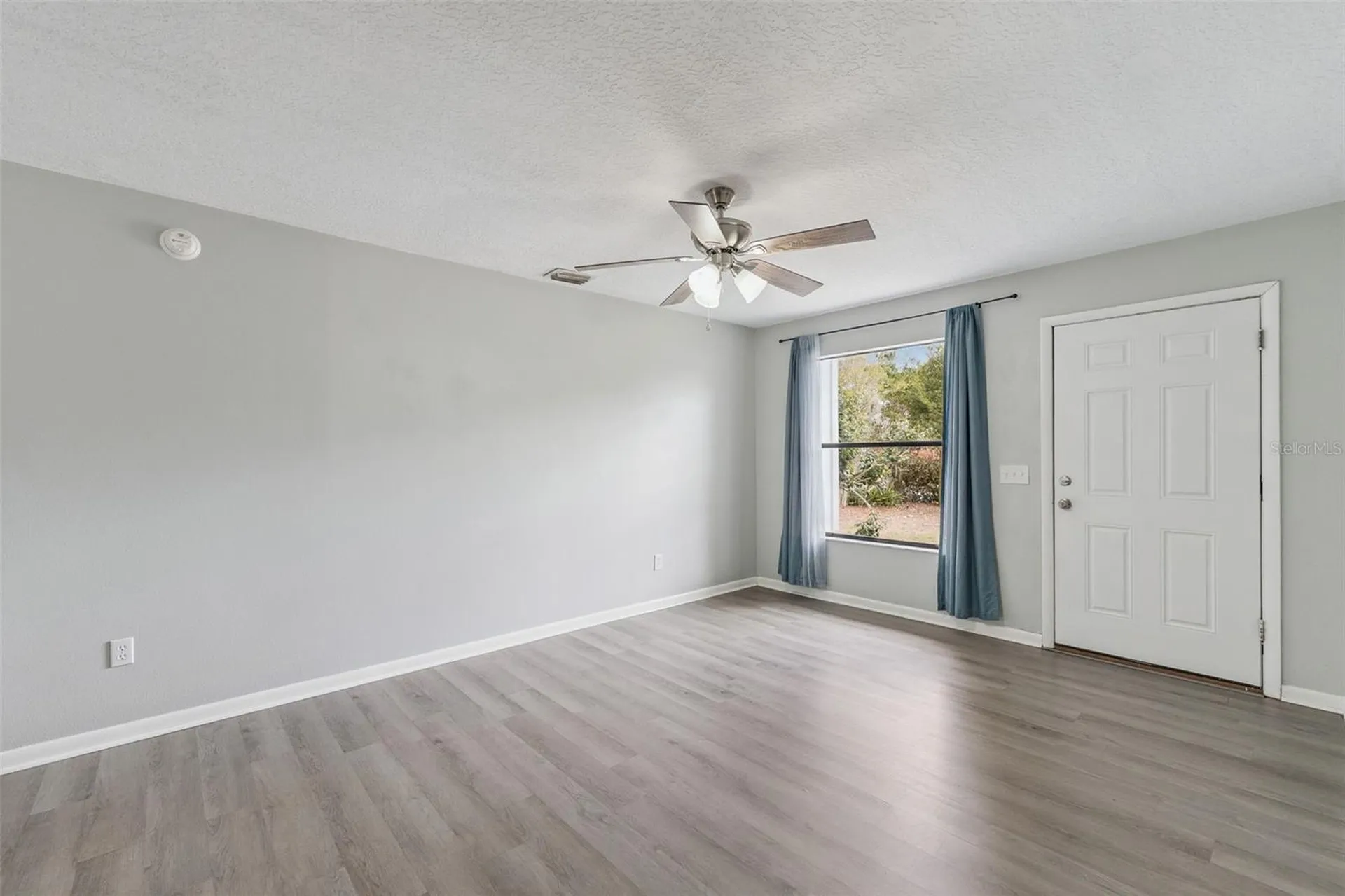 202 S Boston Avenue Deland FL 32724