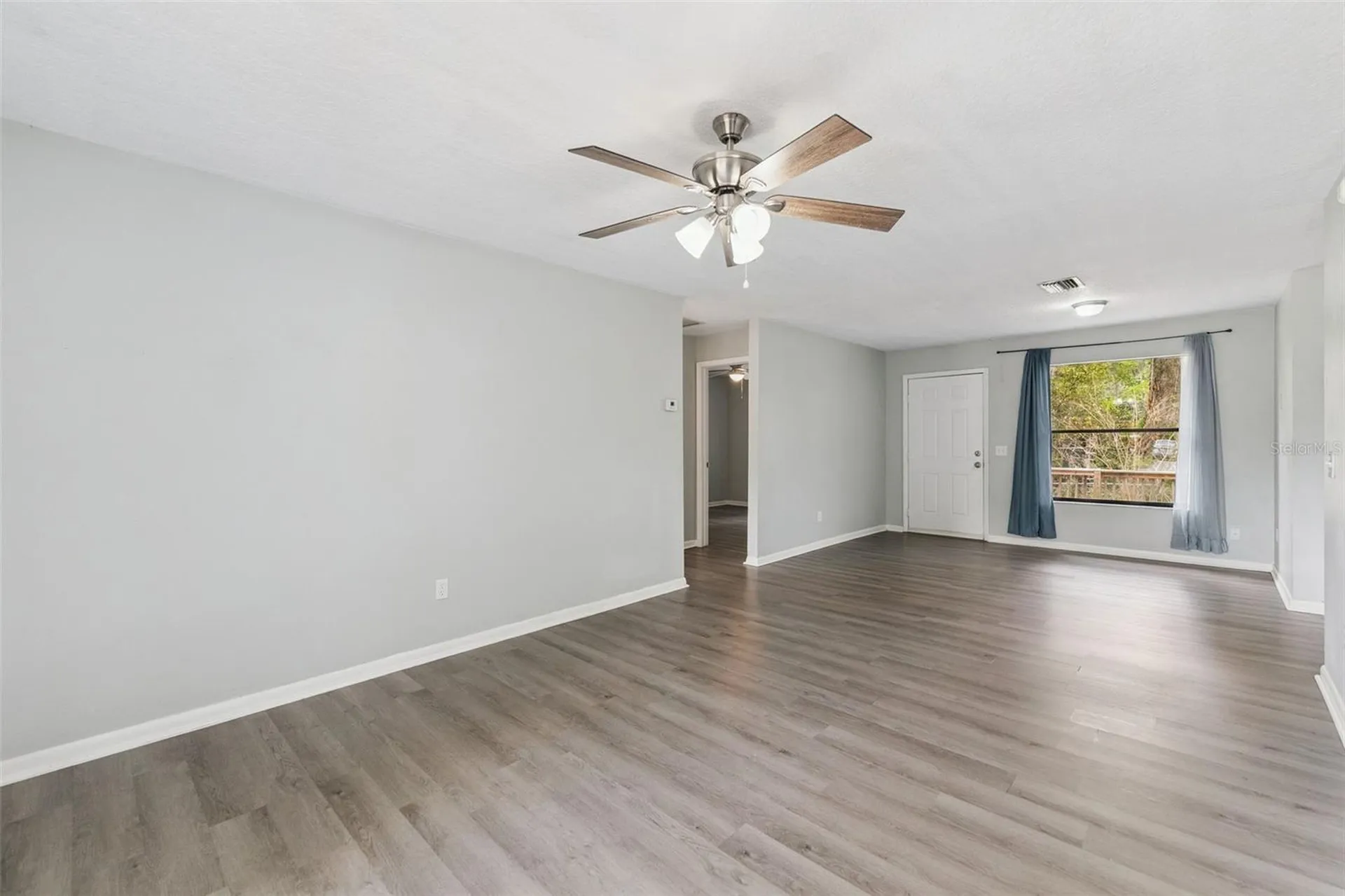 202 S Boston Avenue Deland FL 32724