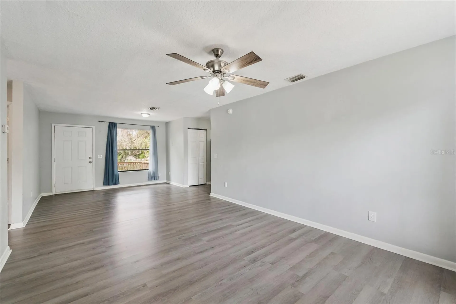 202 S Boston Avenue Deland FL 32724