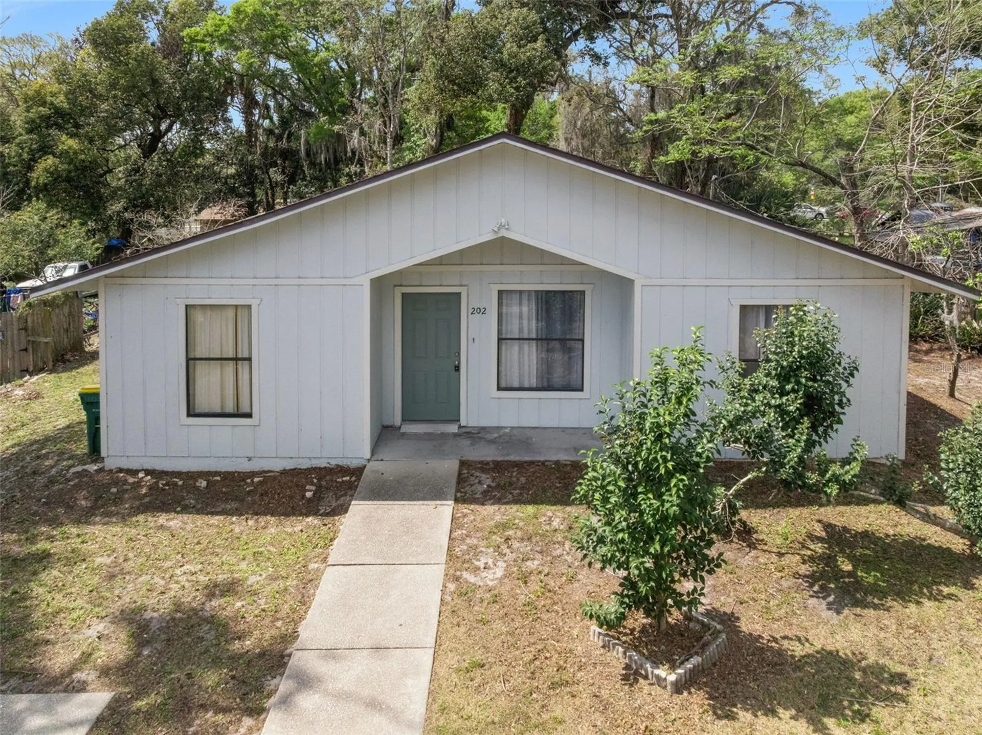 202 S Boston Avenue Deland FL 32724