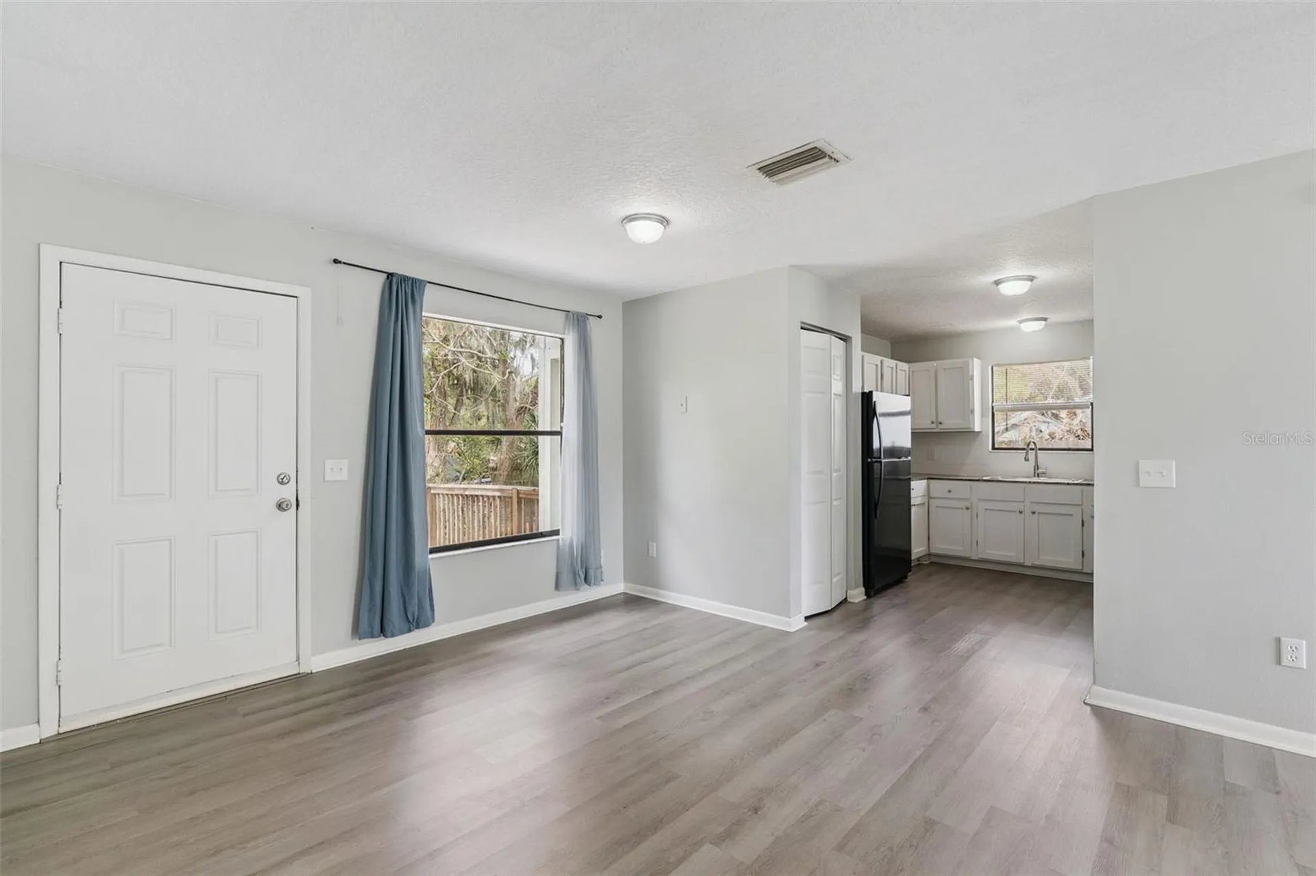202 S Boston Avenue Deland FL 32724