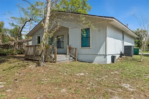 202 S Boston Avenue Deland FL 32724