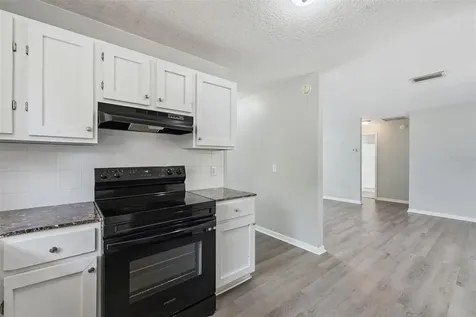 202 S Boston Avenue Deland FL 32724