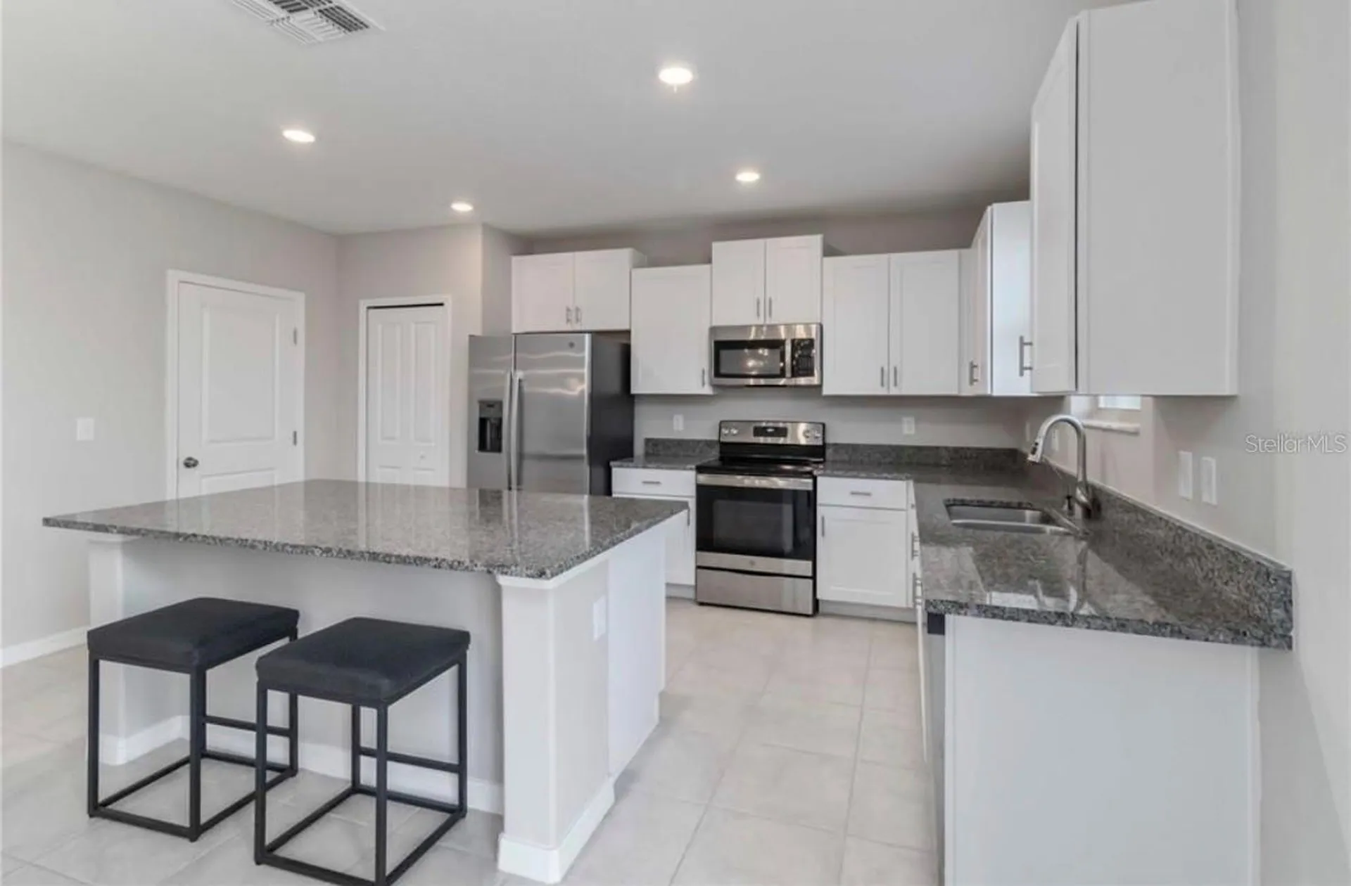 5478 Grays Harbor Court Wimauma FL 33598