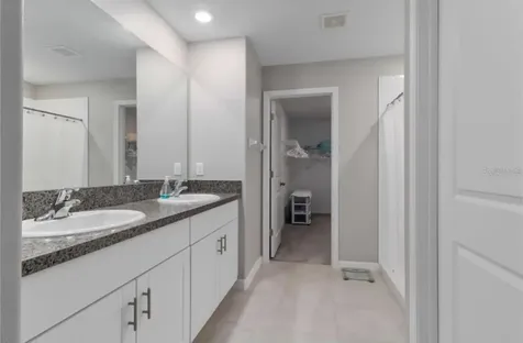 5478 Grays Harbor Court Wimauma FL 33598