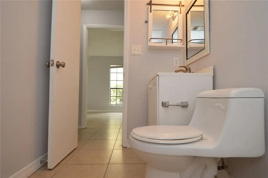 8630 Mallard Reserve Drive Tampa FL 33614
