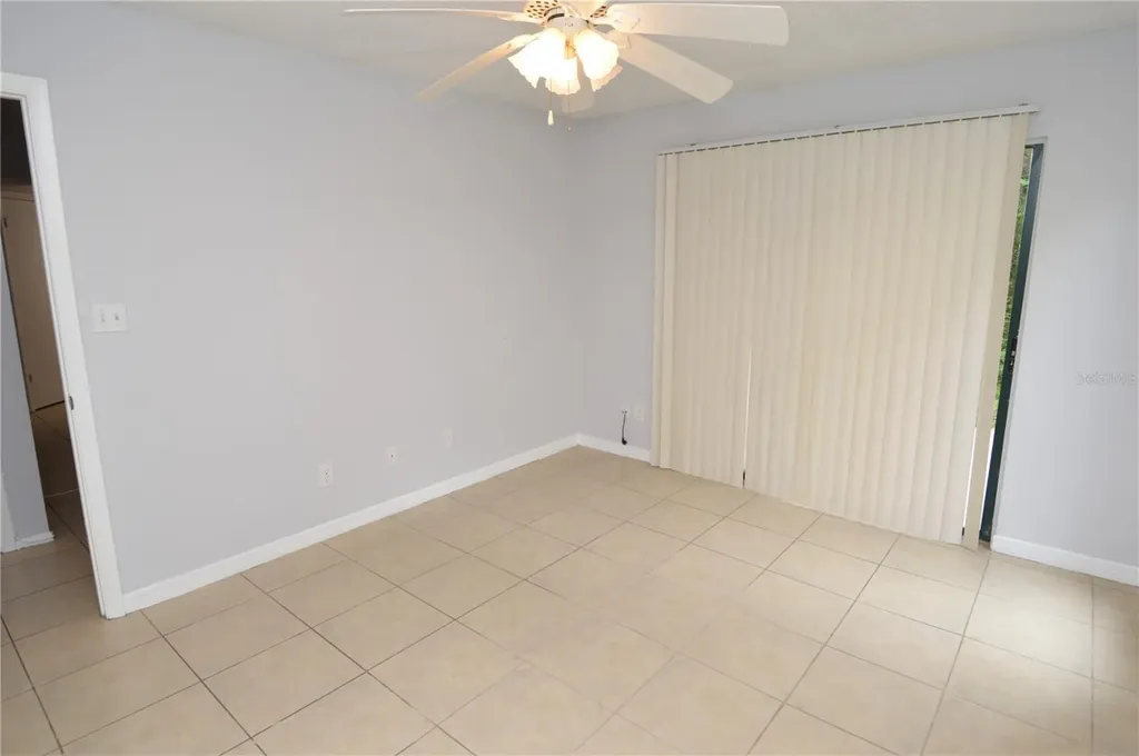 8630 Mallard Reserve Drive Tampa FL 33614