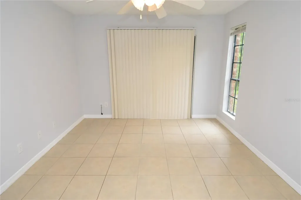 8630 Mallard Reserve Drive Tampa FL 33614