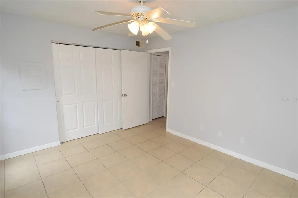 8630 Mallard Reserve Drive Tampa FL 33614
