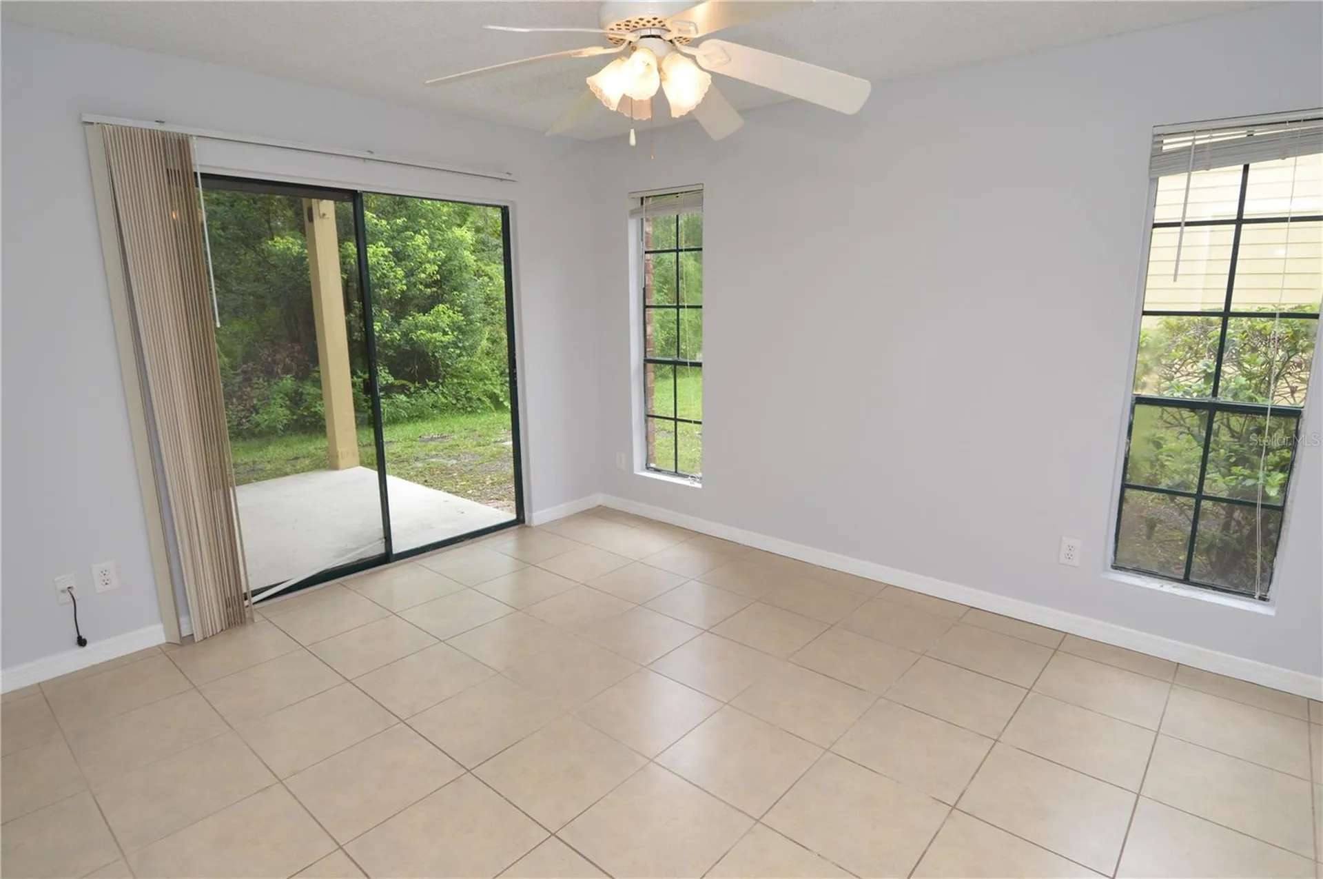 8630 Mallard Reserve Drive Tampa FL 33614