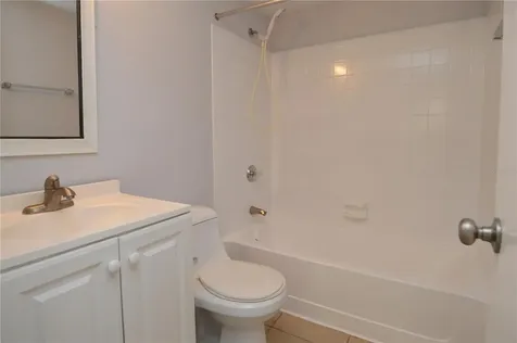 8630 Mallard Reserve Drive Tampa FL 33614