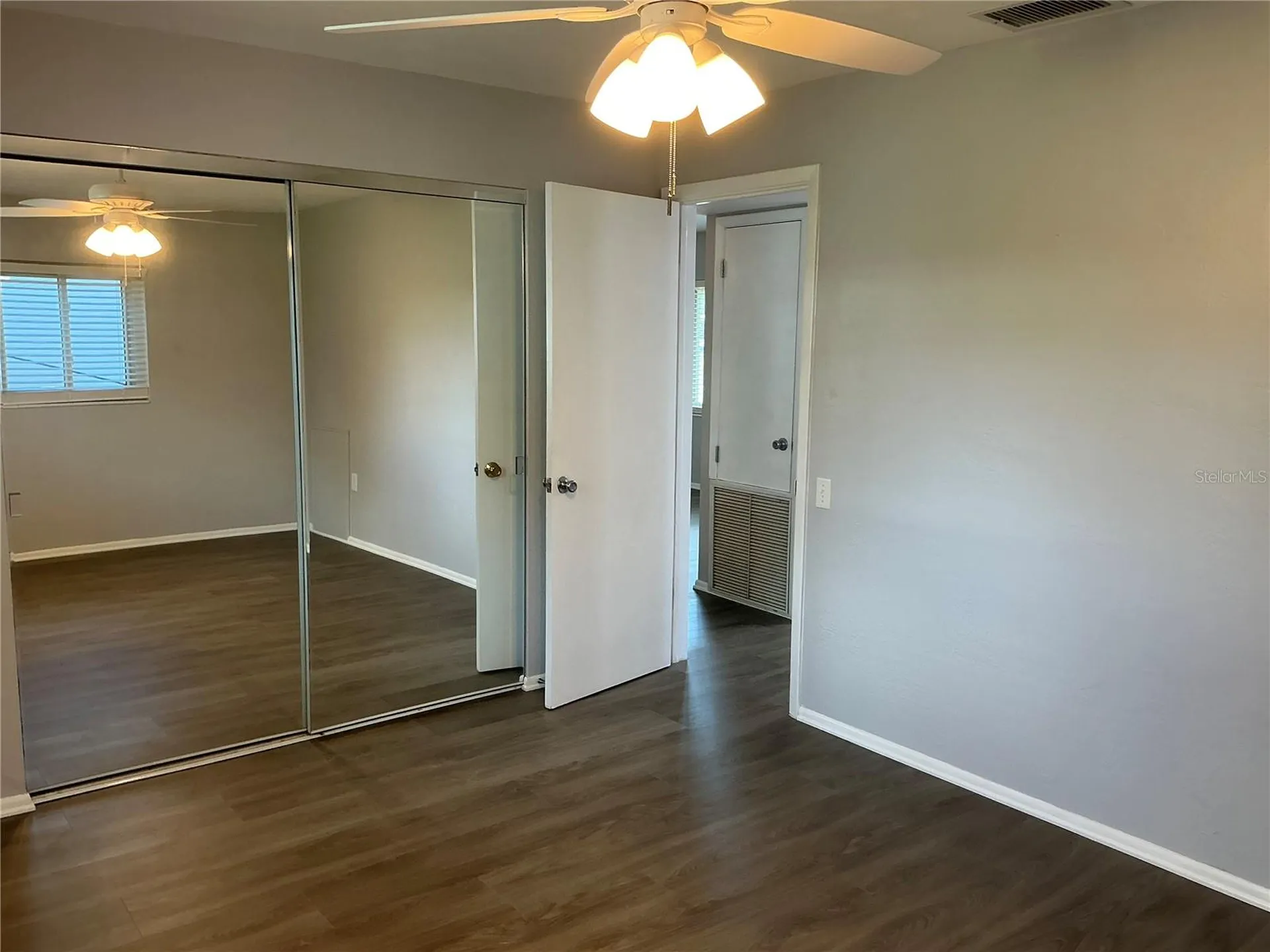 10888 Temple Avenue Seminole FL 33772