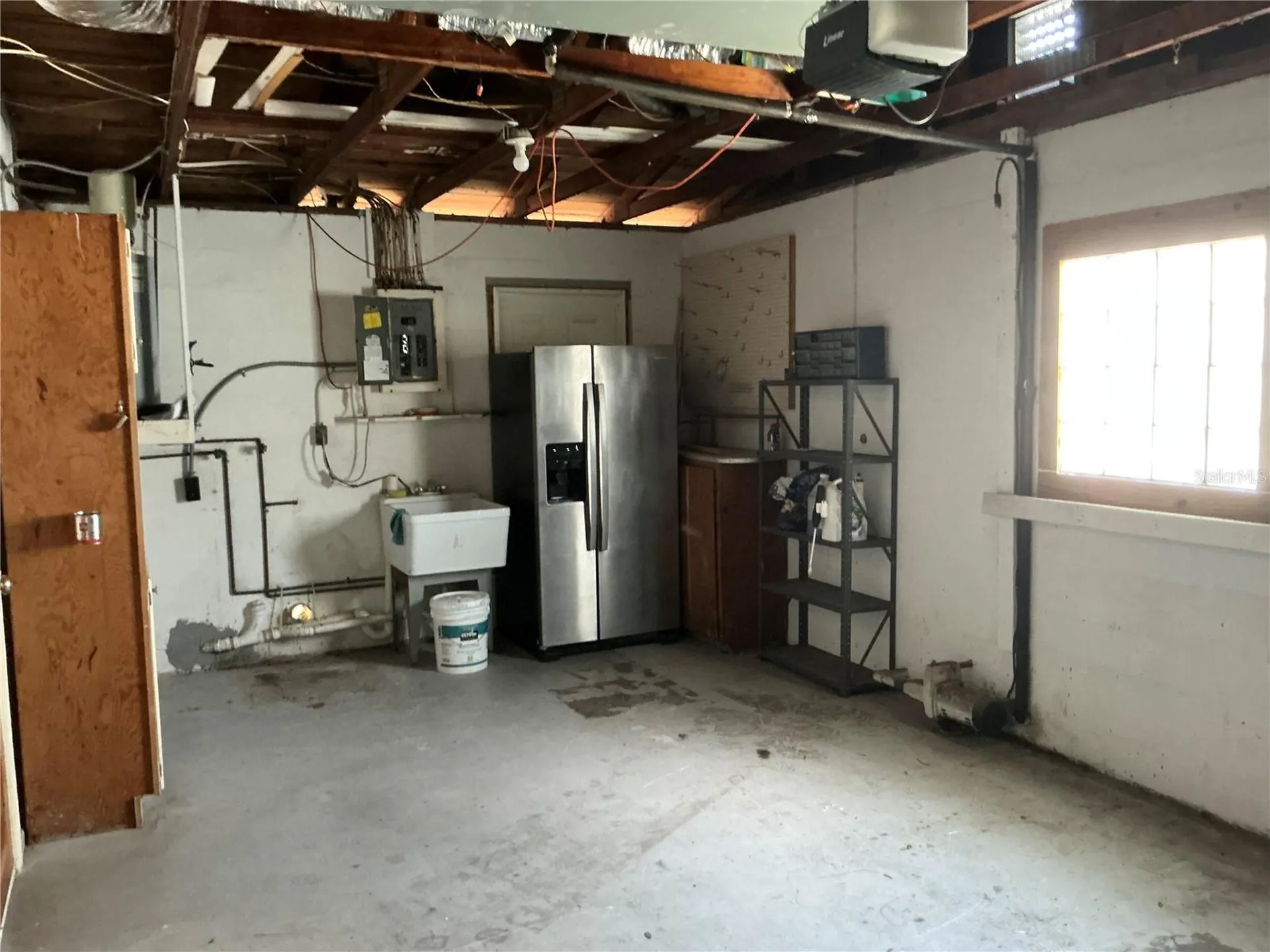 10888 Temple Avenue Seminole FL 33772