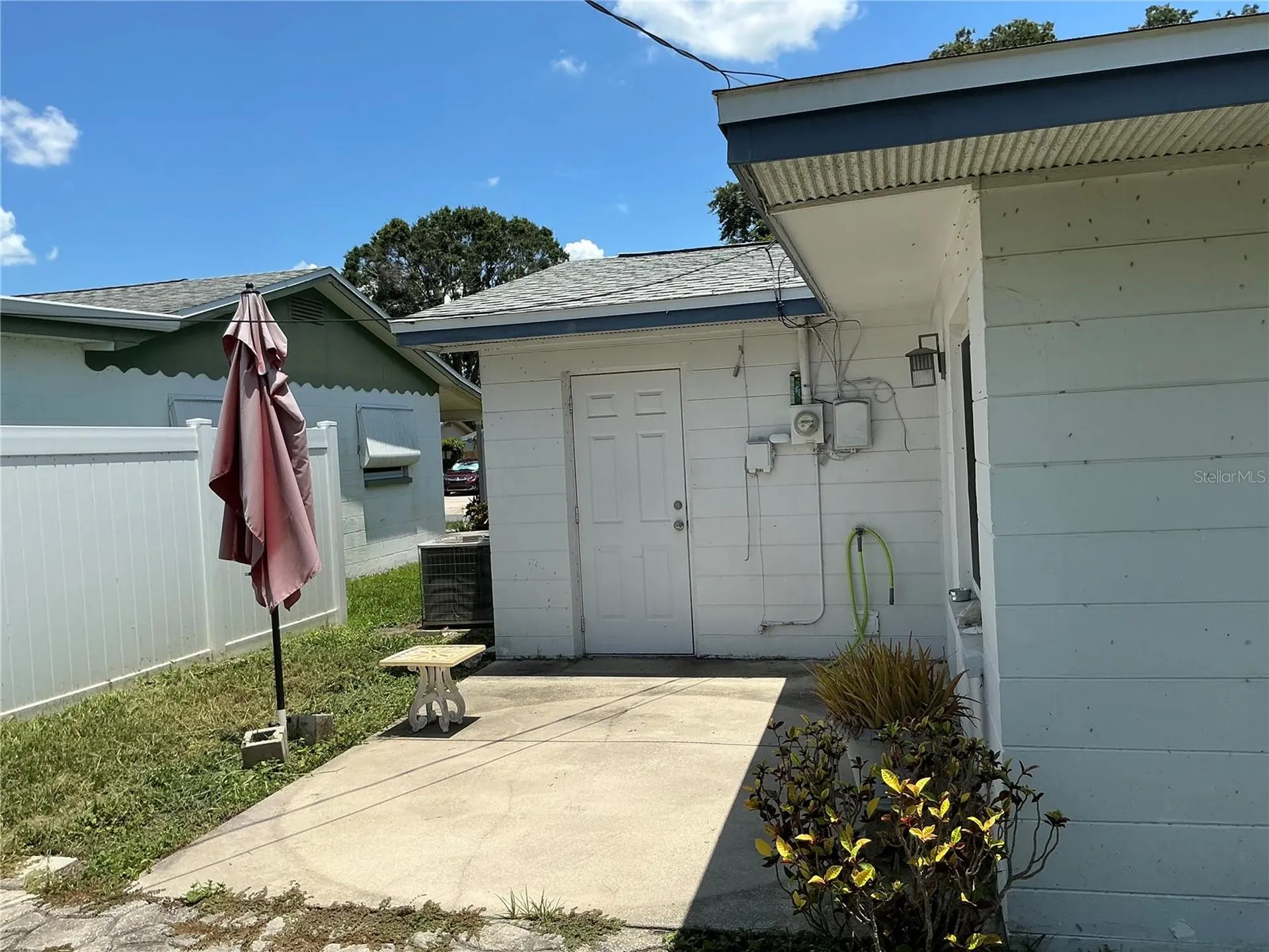 10888 Temple Avenue Seminole FL 33772