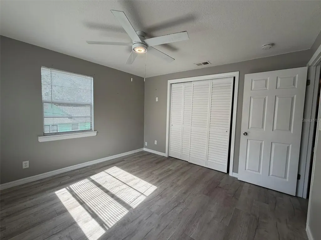 101 W Lemon Street Tarpon Springs FL 34689