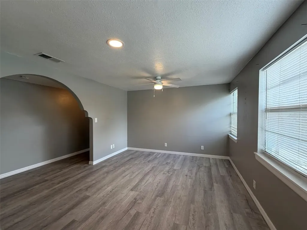 101 W Lemon Street Tarpon Springs FL 34689