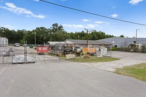 17962 NW Us Highway 441 High Springs FL 32643