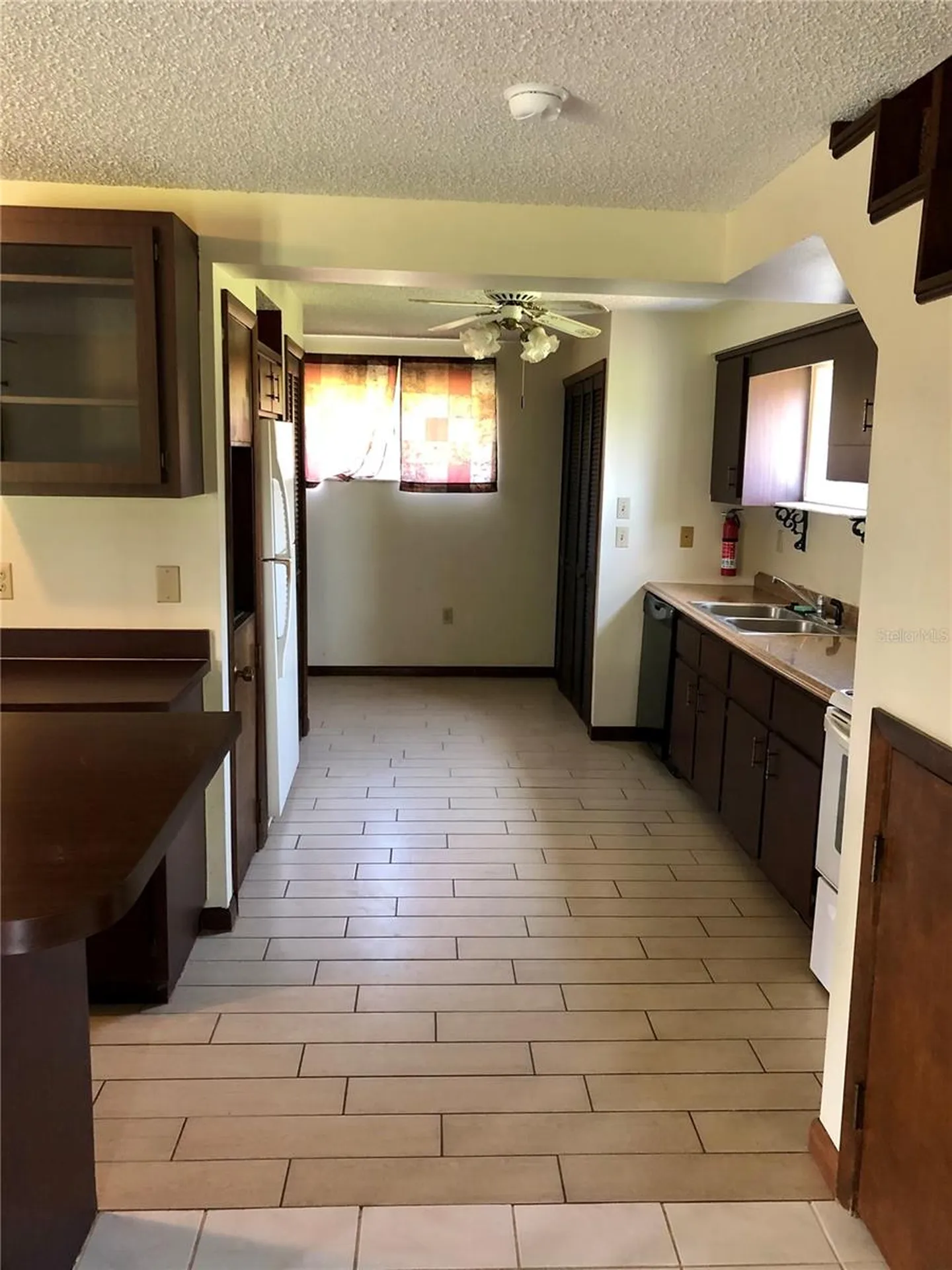 1003 Dora Avenue Tavares FL 32778