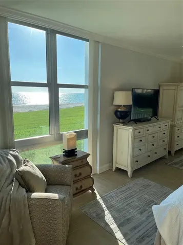 2301 Gulf Of Mexico Drive Longboat Key FL 34228