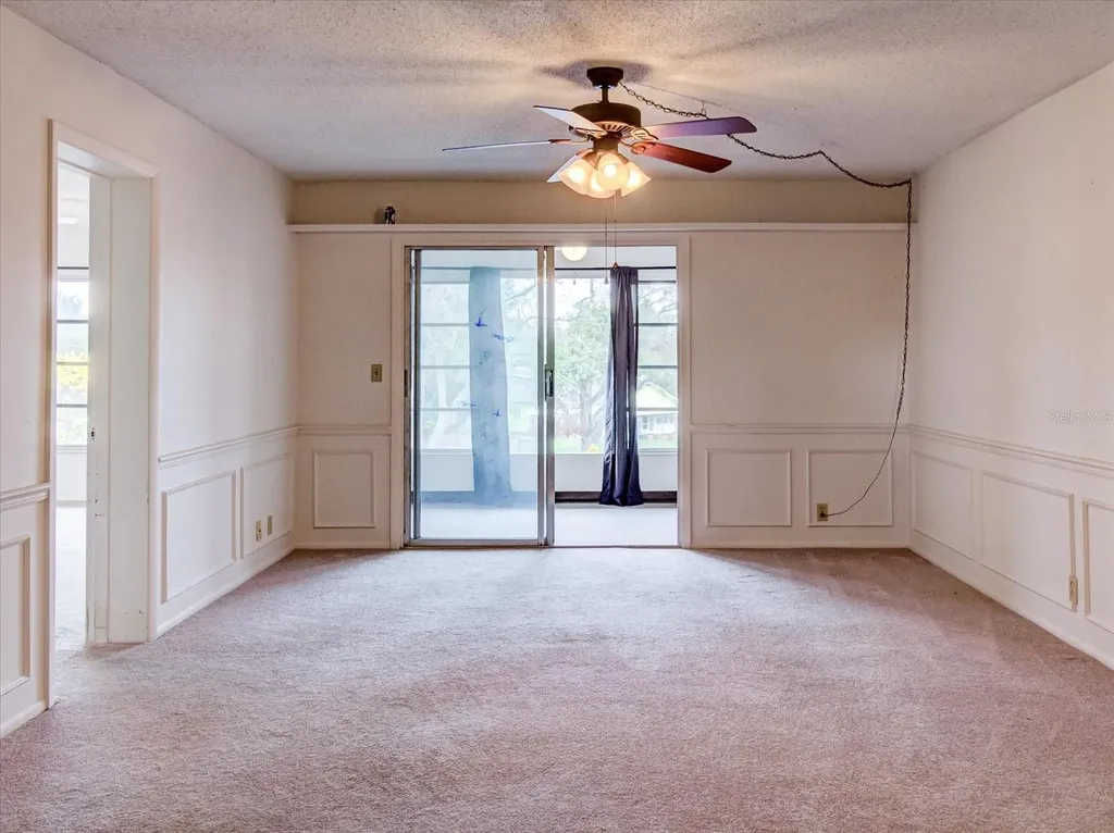 333 Lake Howard Dr NW Winter Haven FL 33880