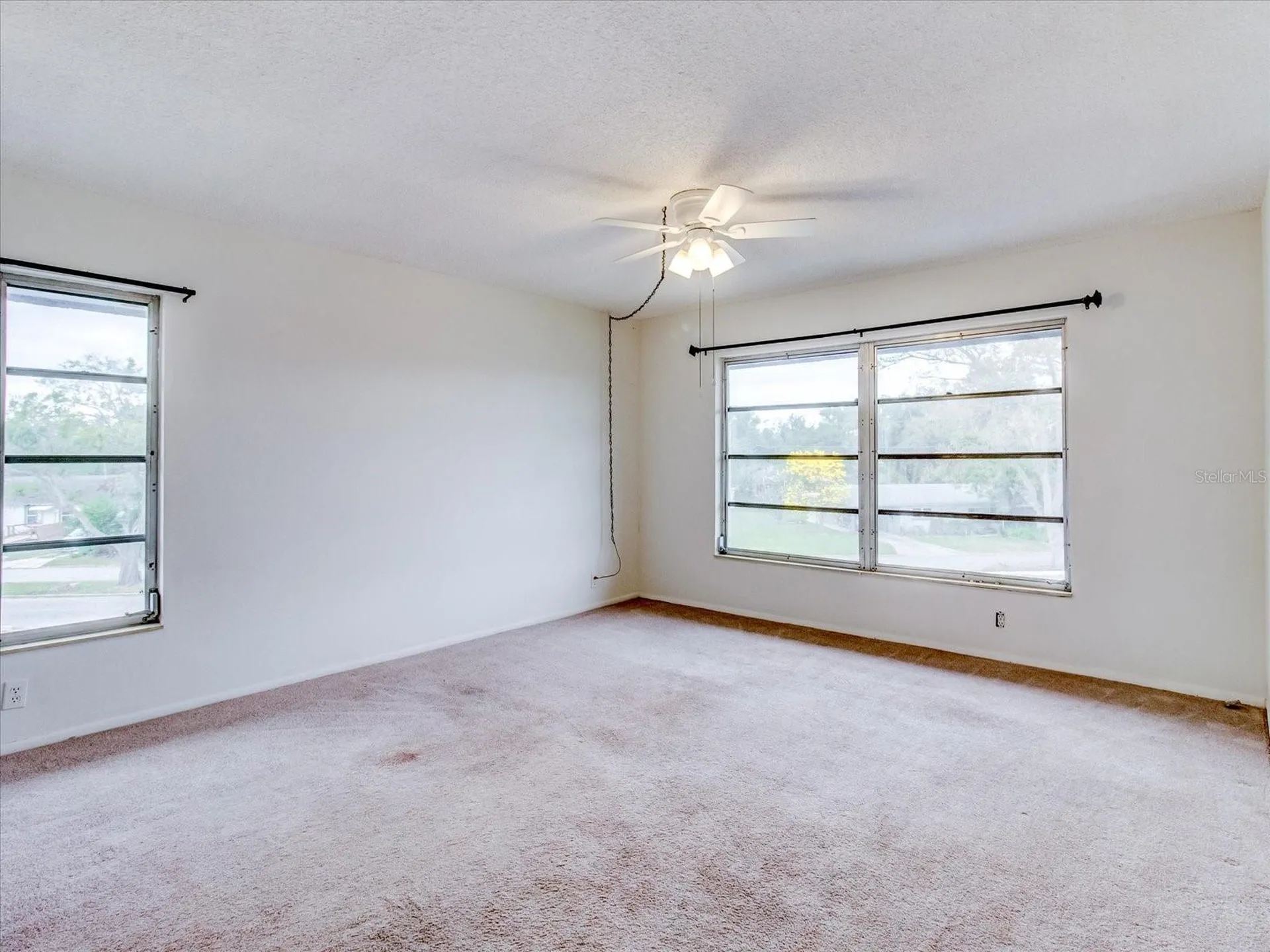 333 Lake Howard Dr NW Winter Haven FL 33880