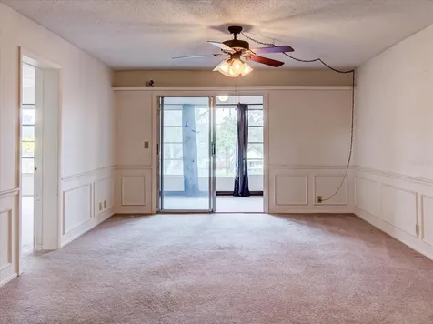 333 Lake Howard Dr NW Winter Haven FL 33880