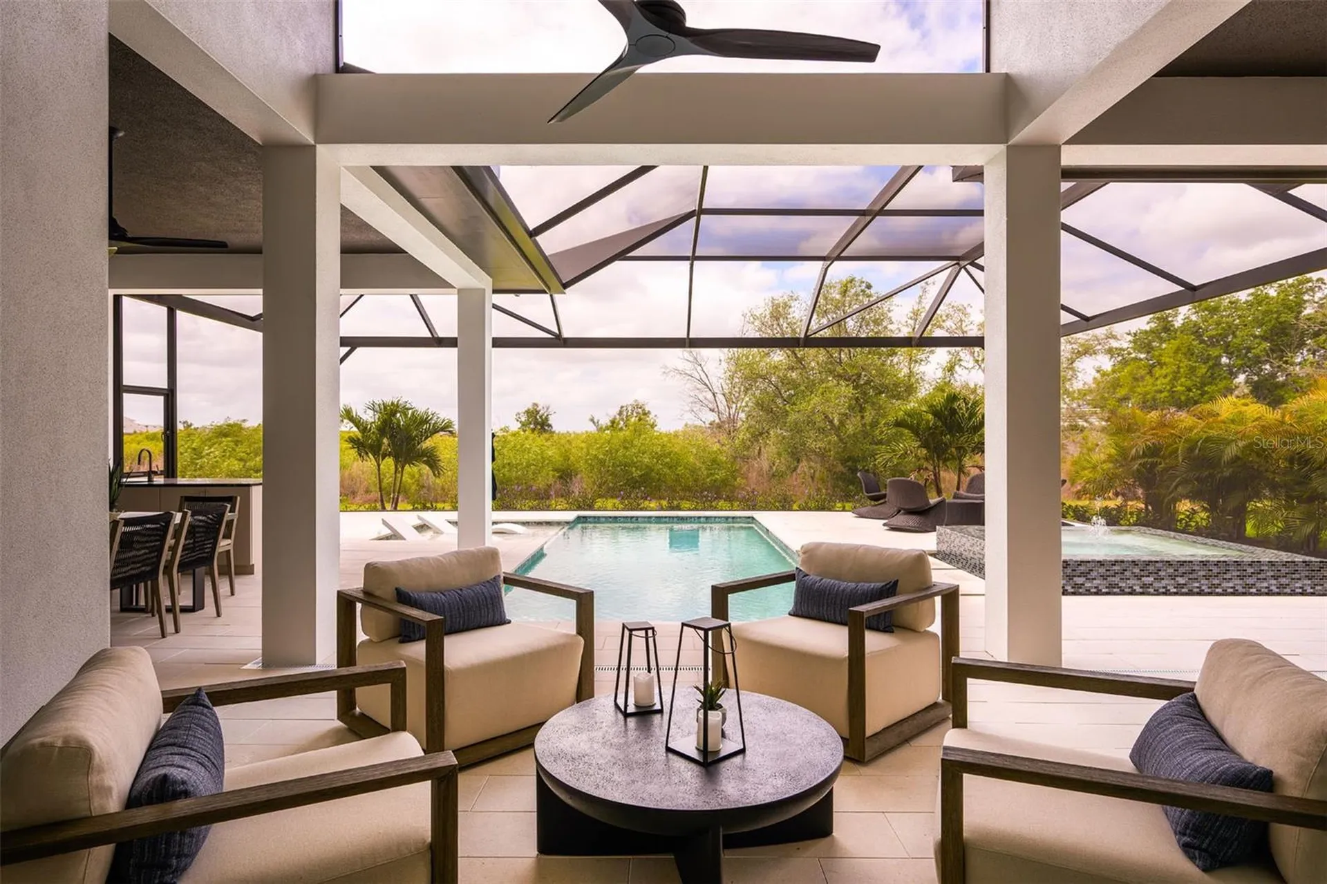 8613 Sandpoint Street Sarasota FL 34240
